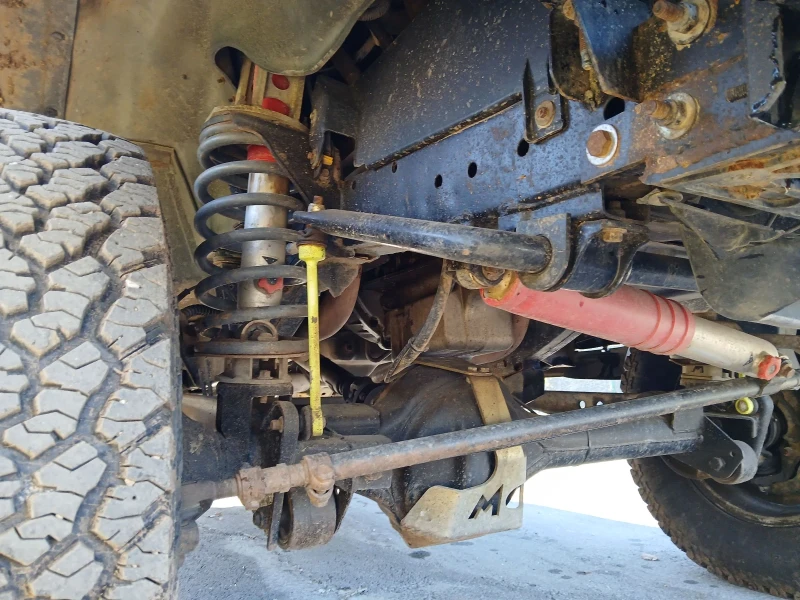 Land Rover Discovery 4.0 бензин два блокажа, снимка 16 - Автомобили и джипове - 51999150