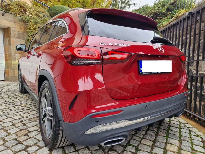 Mercedes-Benz GLA 220 4MATIC AMG LINE (коментар на цената), снимка 5 - Автомобили и джипове - 52473120