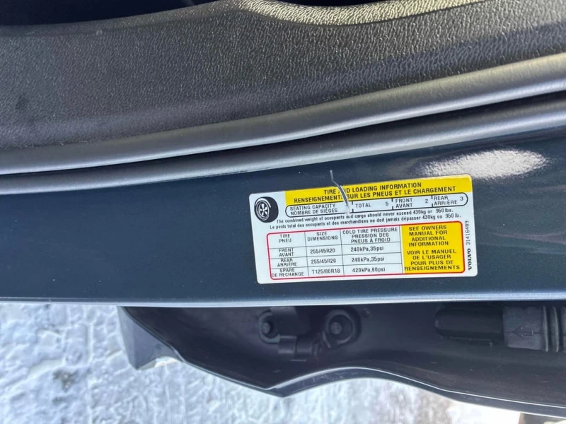 Volvo XC60 Inscription  CARFAX, снимка 12 - Автомобили и джипове - 53011172