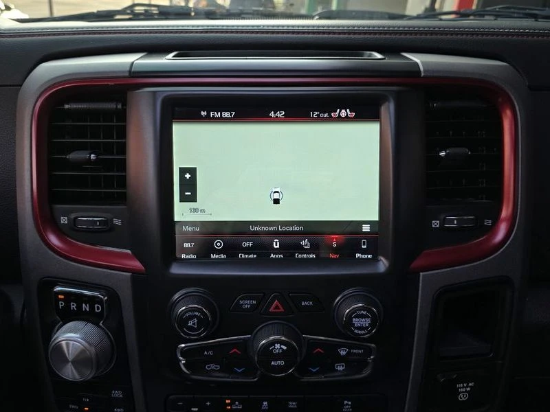 Dodge Ram 5.7 Automatic, снимка 14 - Автомобили и джипове - 55813326