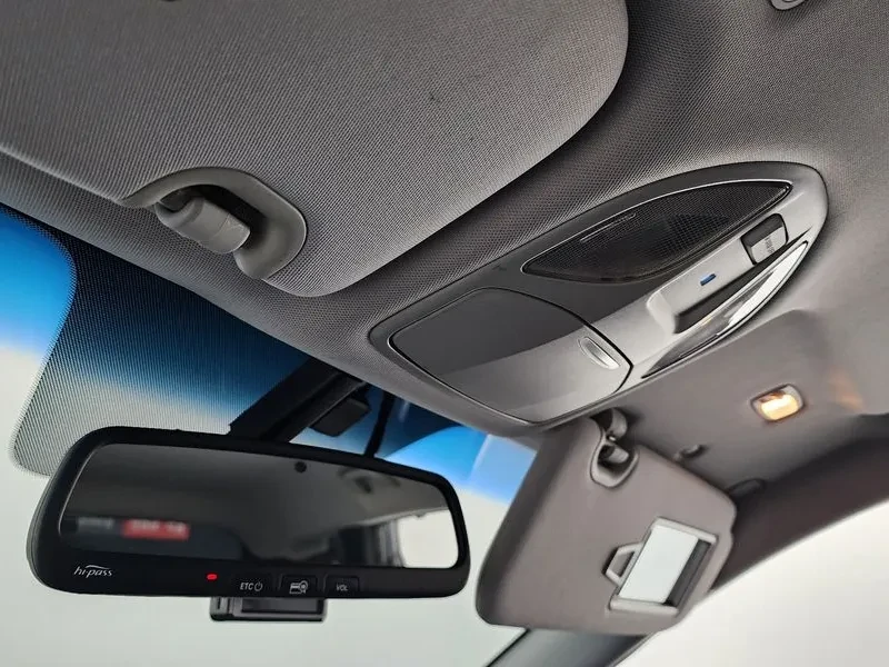 Hyundai Santa fe 2.0 CRDi 4WD - САМО 30% АВАНС, снимка 17 - Автомобили и джипове - 56159103