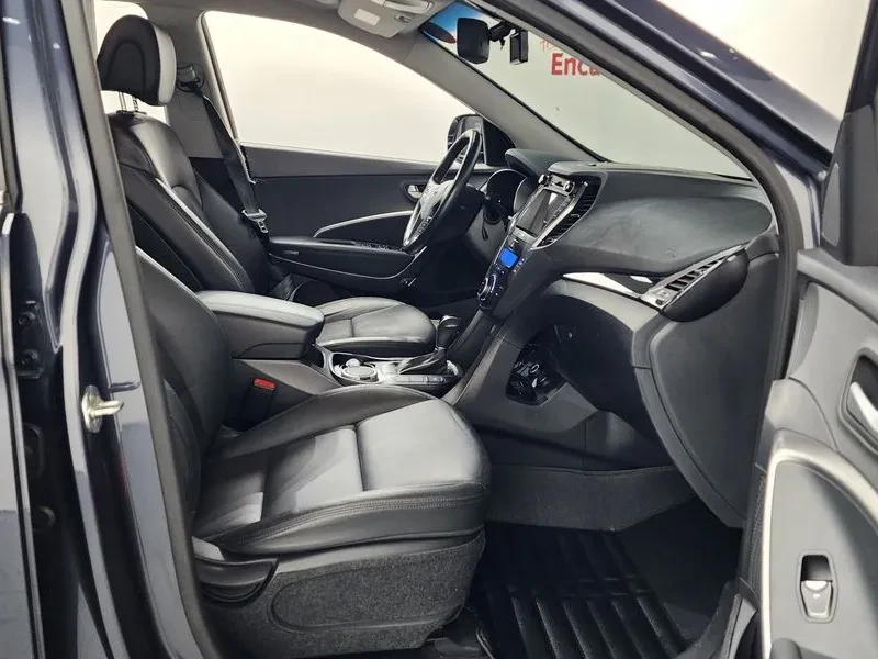 Hyundai Santa fe 2.0 CRDi 4WD - САМО 30% АВАНС, снимка 11 - Автомобили и джипове - 56159103