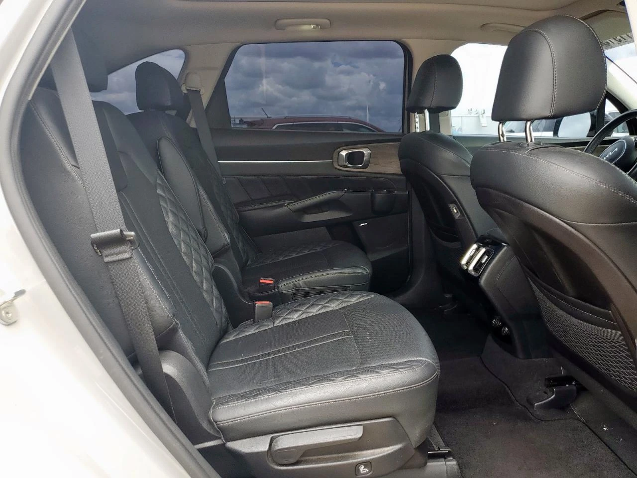 Kia Sorento SX/4X4/DIGITAL/ПАНОРАМА - изображение 10