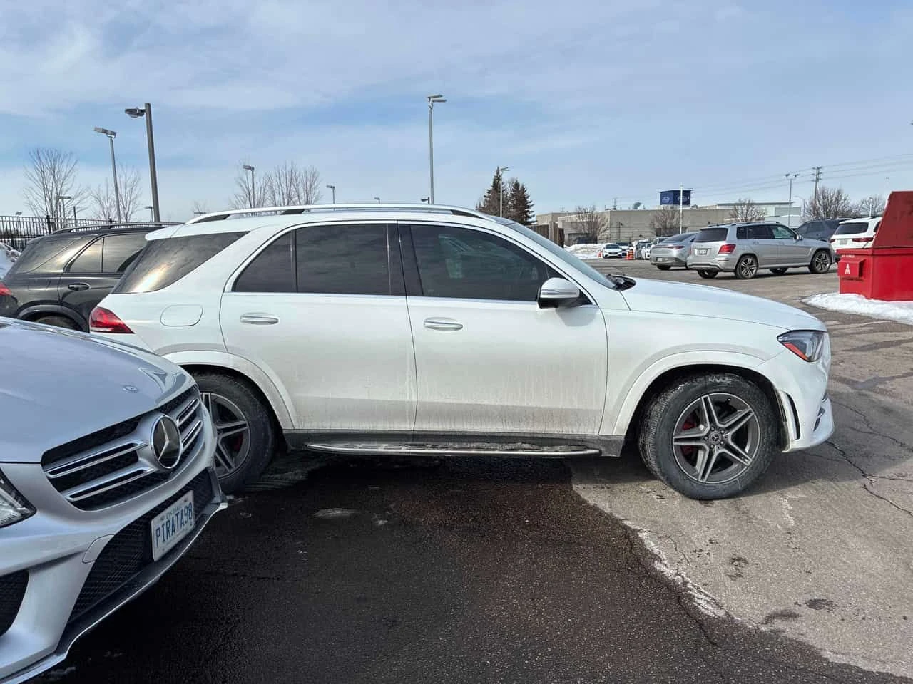 Mercedes-Benz GLE 350 * 4MATIC* BURMESTER* DISTRONIC* 360* АМБИЕНТНО* , снимка 3 - Автомобили и джипове - 53748661