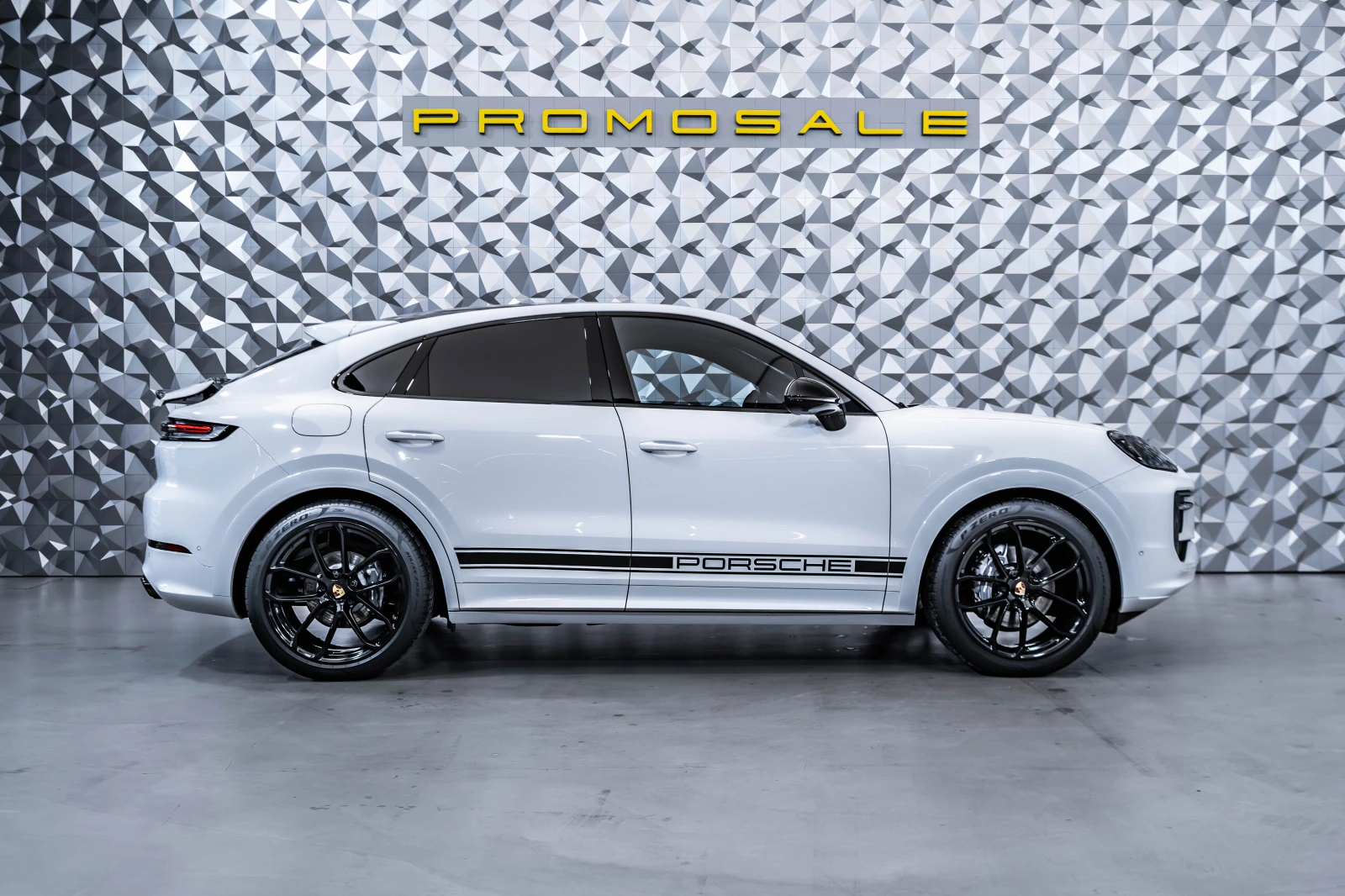 Porsche Cayenne GT Package* Bose* Carbon* , снимка 6 - Автомобили и джипове - 54508270