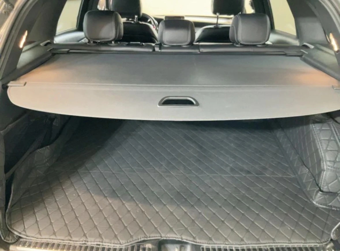 Mercedes-Benz GLC 220 d AMG 4Matic * Mercedes История* , снимка 17 - Автомобили и джипове - 55129693