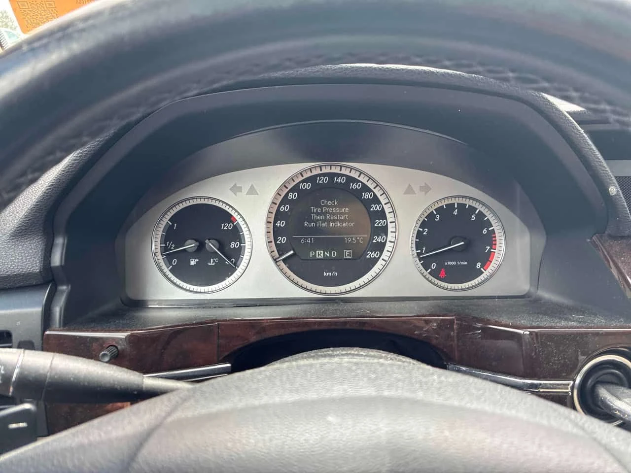 Mercedes-Benz GLK 350 * ПОДГРЕВ * АВТОКРЕДИТ * ПРЕДСТАВИТЕЛСТВО, снимка 8 - Автомобили и джипове - 55352322