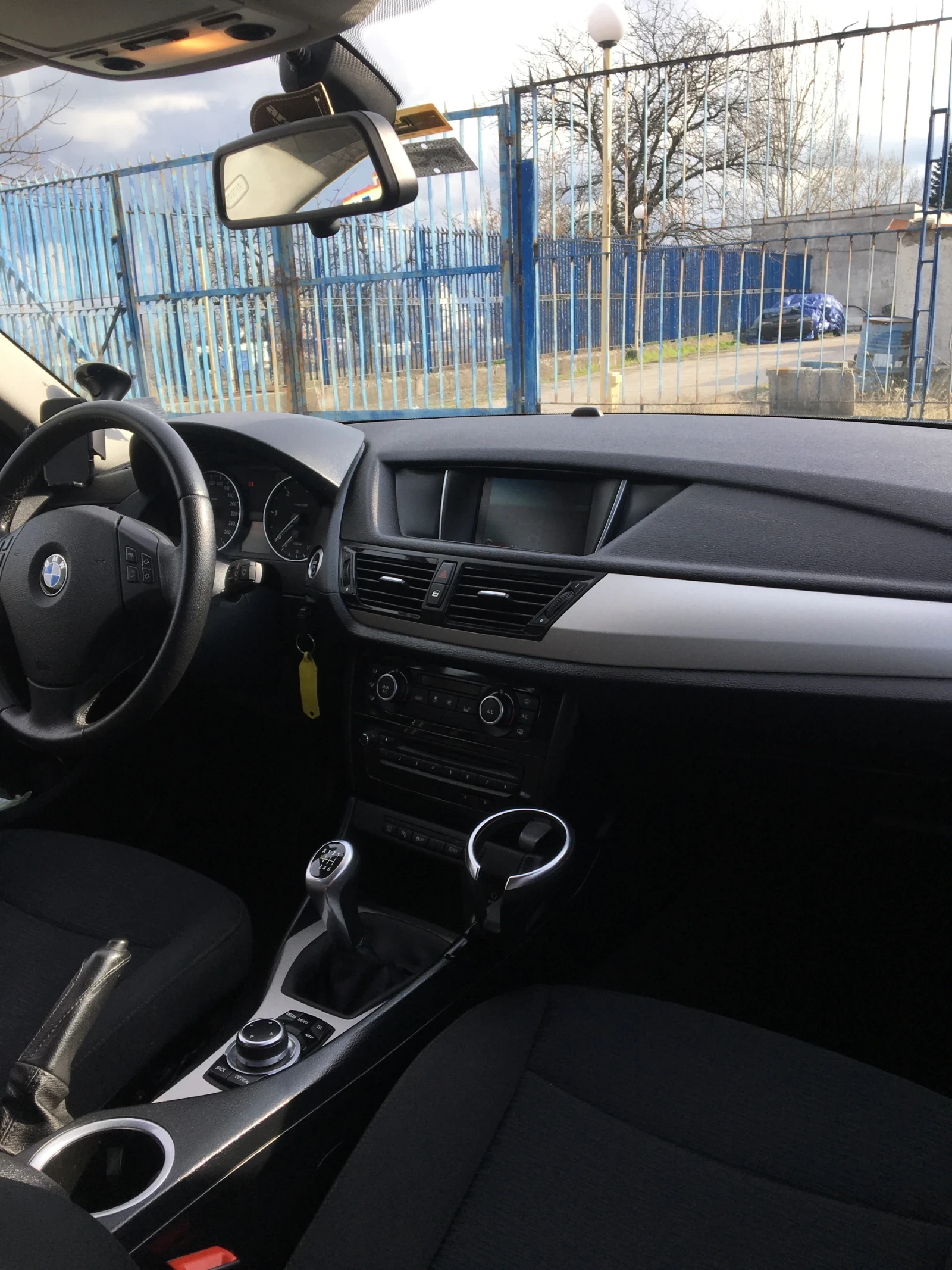 BMW X1, снимка 7 - Автомобили и джипове - 55720497
