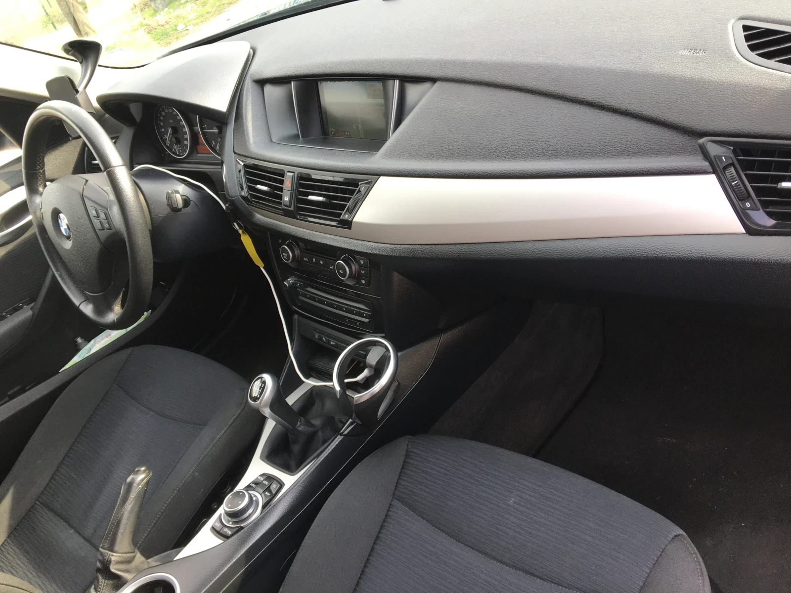 BMW X1, снимка 3 - Автомобили и джипове - 55720497