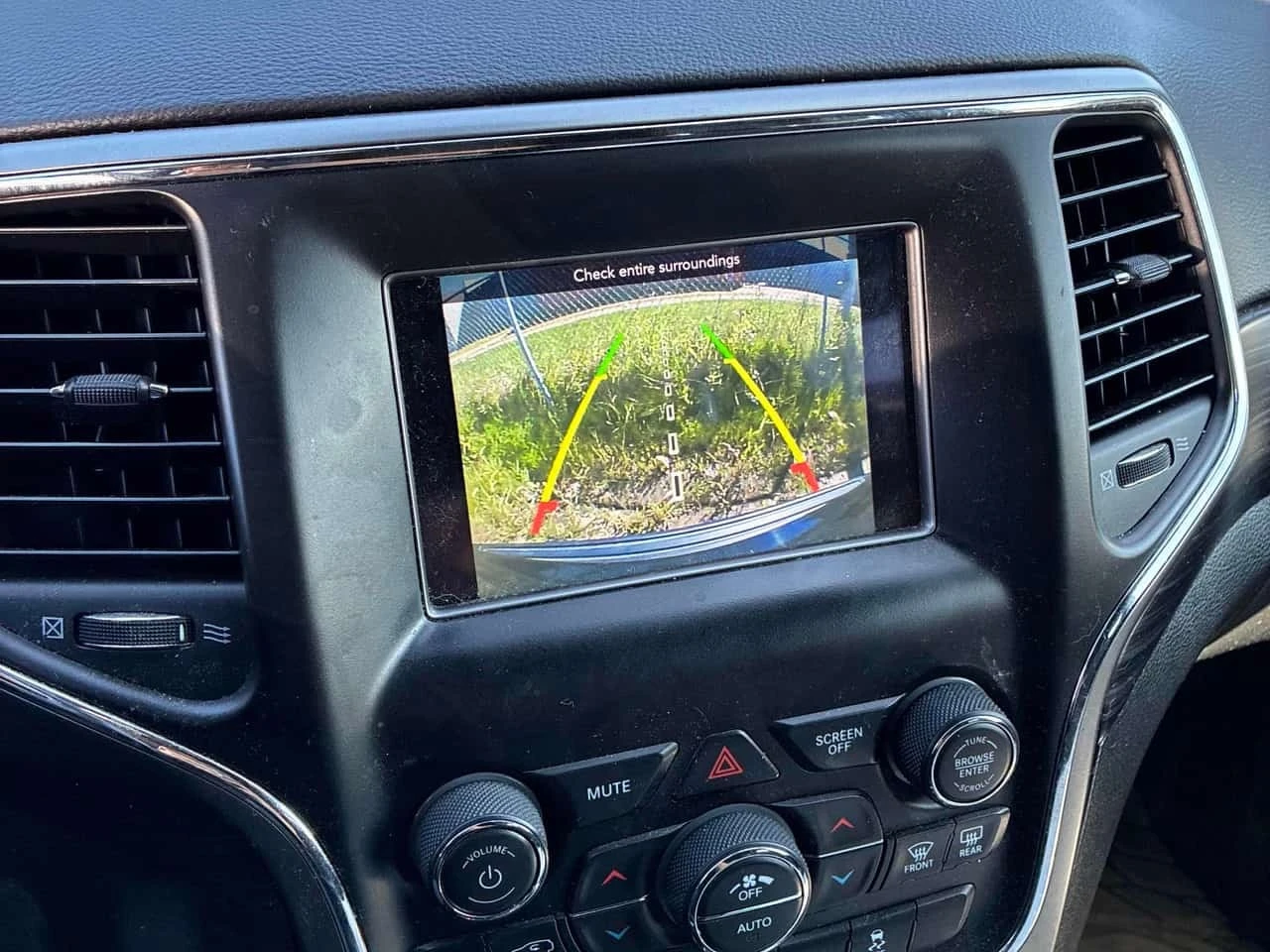 Jeep Grand cherokee * Upland * АВТОКРЕДИТ БЕЗ ПЪРВОНАЧАЛНА ВНОСКА* , снимка 13 - Автомобили и джипове - 55746806