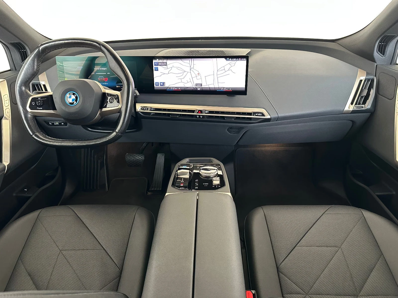 BMW X5 50/523HP/xDRIVE/SPORT/PANO/360/KLESS/916z, снимка 10 - Автомобили и джипове - 56273473