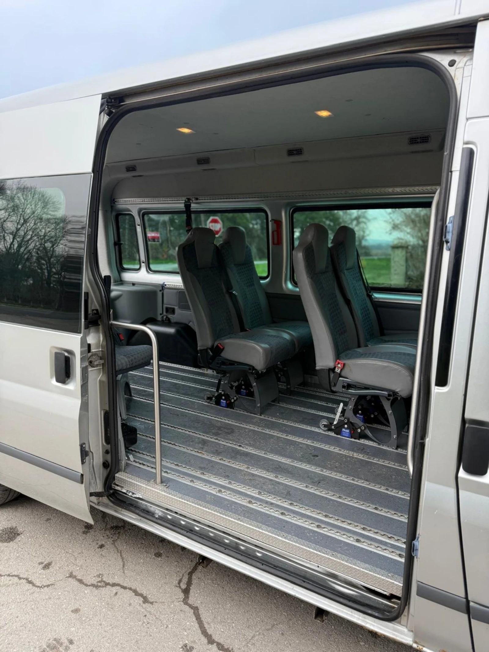 Ford Transit 2.2 Dci 116 kc - изображение 10