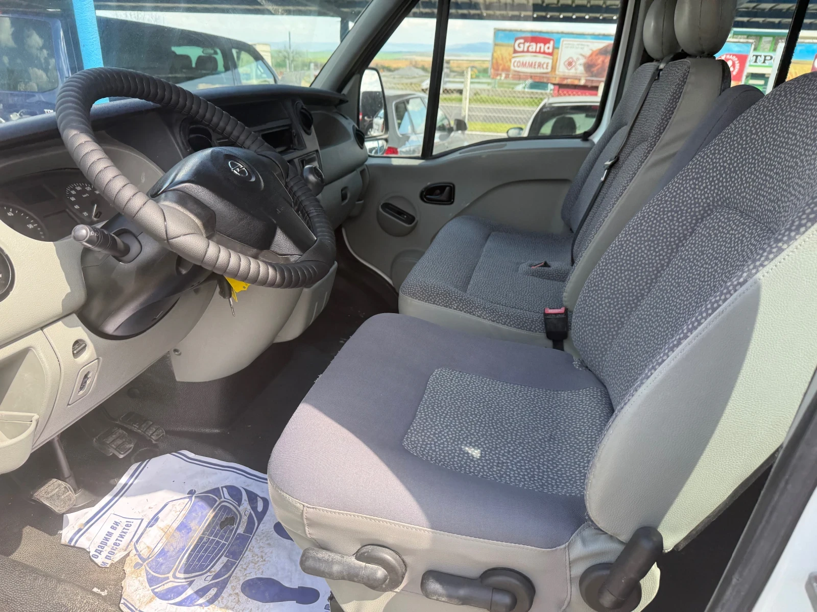 Opel Movano 2.5, снимка 13 - Бусове и автобуси - 54172481