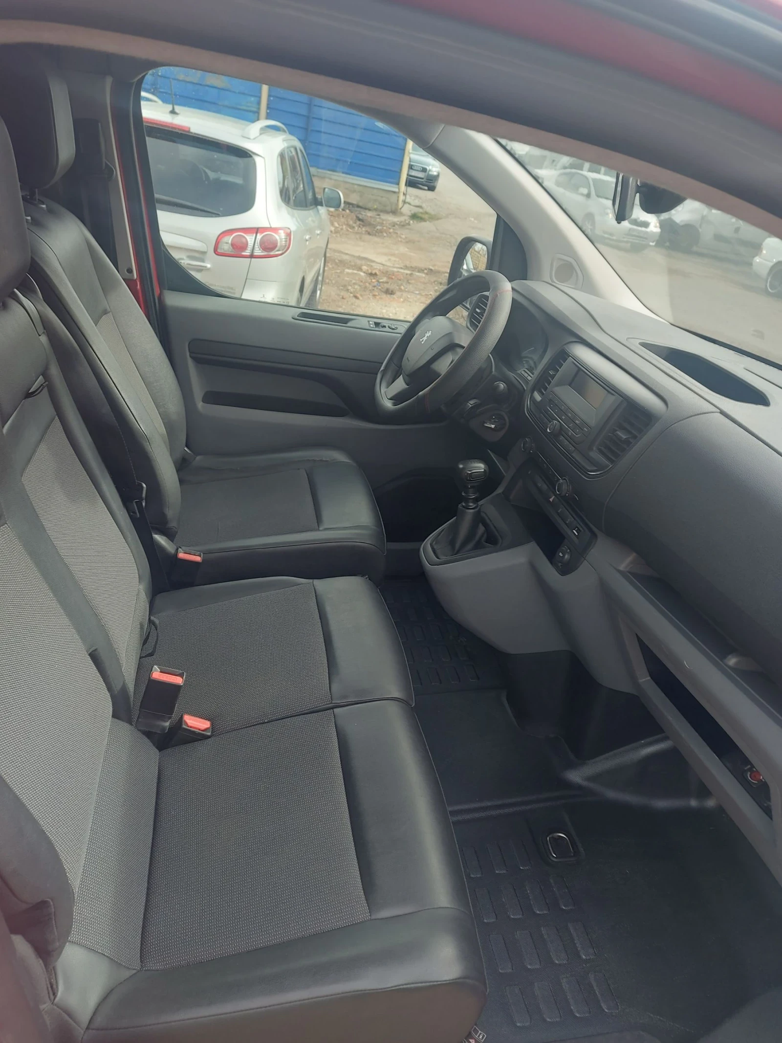 Peugeot Expert, снимка 9 - Бусове и автобуси - 55242082