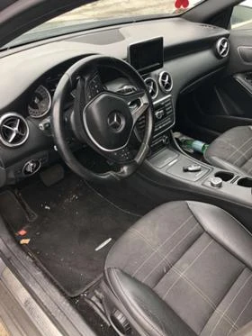 Mercedes-Benz A 200 176 на части, снимка 4