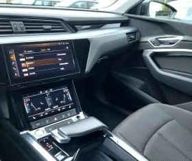 Audi E-Tron 55 95kWh LONG RANGE, снимка 12