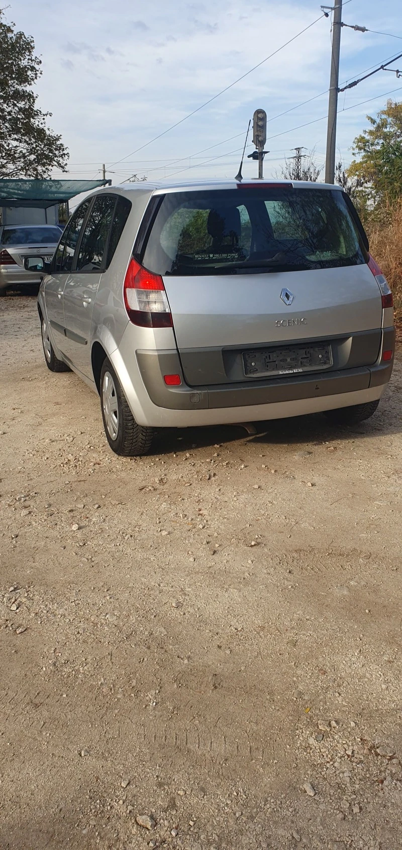 Renault Scenic 1.6 бензин 111к.с. , снимка 8 - Автомобили и джипове - 43442527