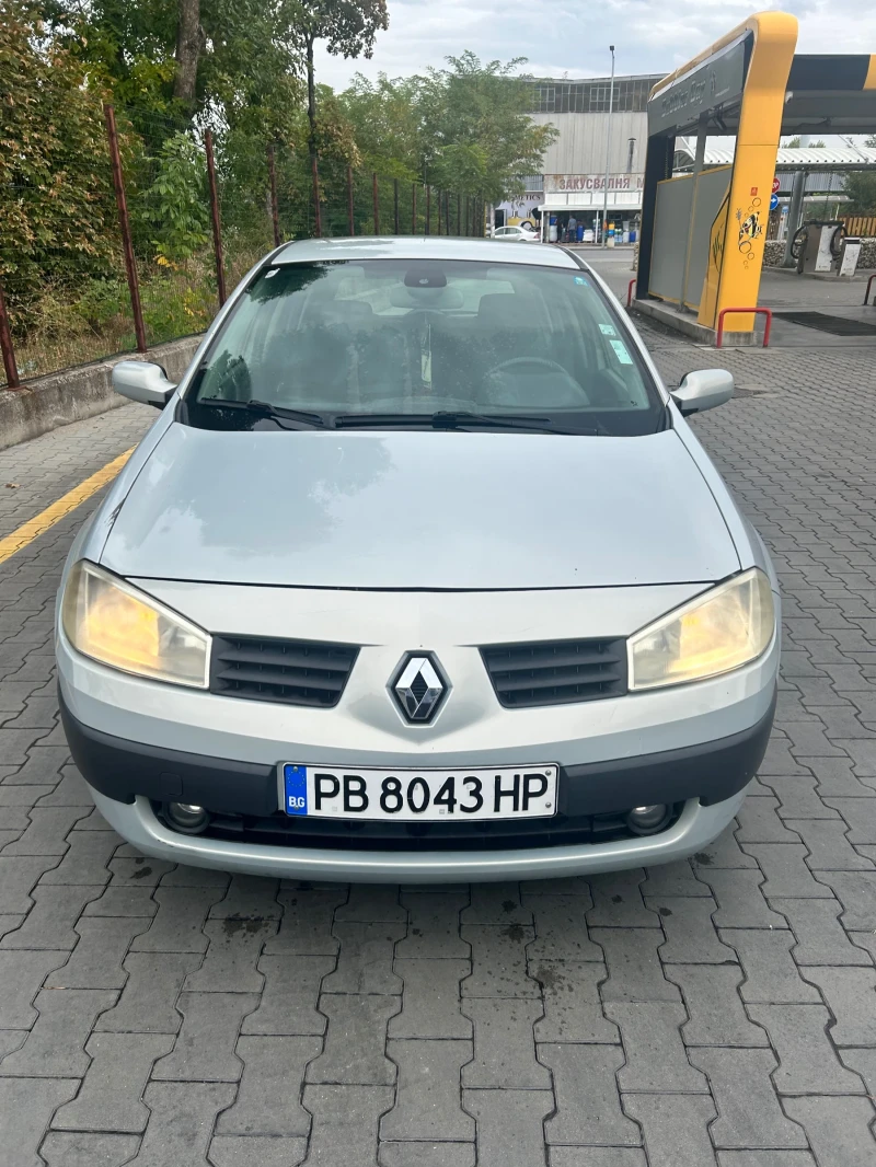 Renault Megane, снимка 1 - Автомобили и джипове - 47486358