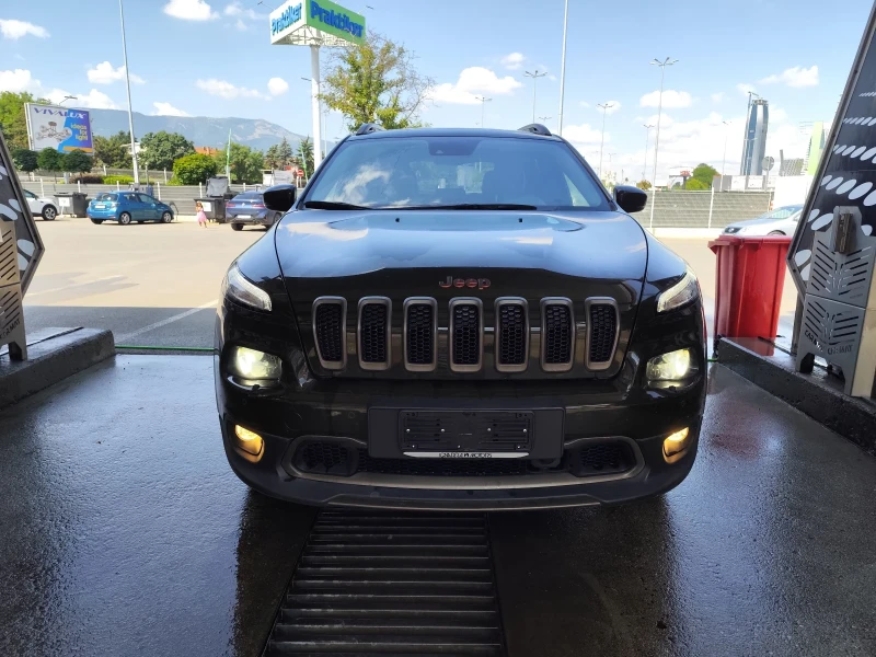 Jeep Cherokee 2.2TD-115х.км!!!, снимка 10 - Автомобили и джипове - 50063738