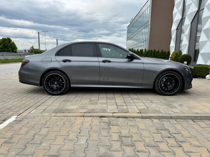 Mercedes-Benz E 350 AMG-ПАНОРАМА-BURMASTER-360КАМЕРИ-BURMASTER-BLIND, снимка 4 - Автомобили и джипове - 50389103