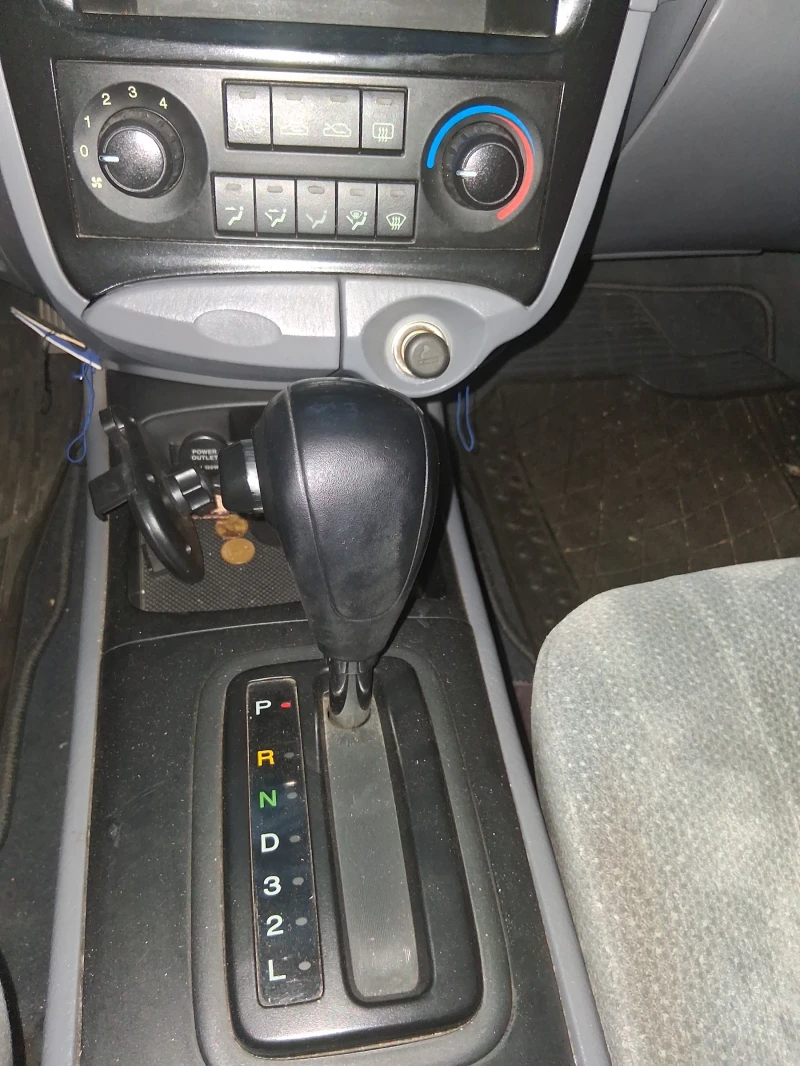 Kia Magentis Седан, снимка 9 - Автомобили и джипове - 51826830