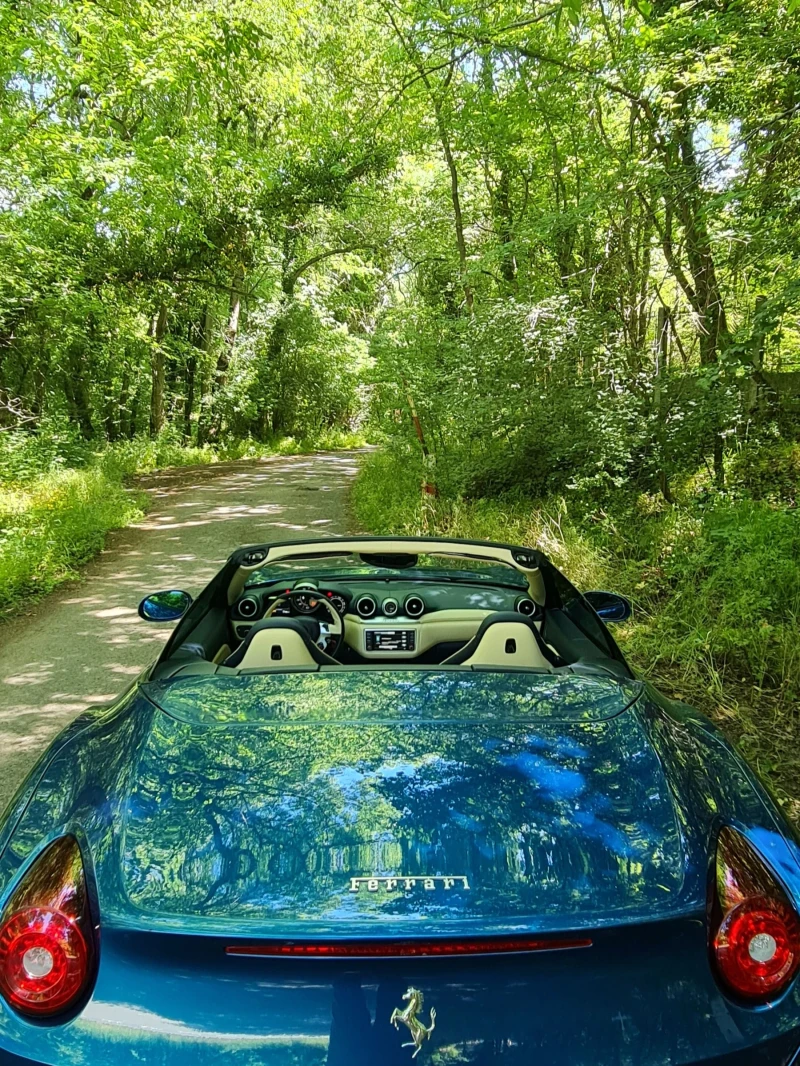 Ferrari California California T, снимка 4 - Автомобили и джипове - 52250675