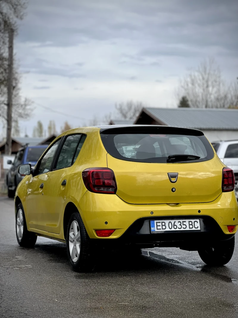 Dacia Sandero 1.0 Sce, снимка 5 - Автомобили и джипове - 52364545