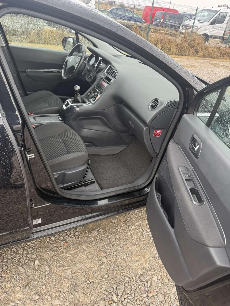 Peugeot 5008 1.6 HDI, снимка 8 - Автомобили и джипове - 52474320