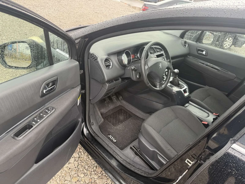 Peugeot 5008 1.6 HDI, снимка 7 - Автомобили и джипове - 52474320