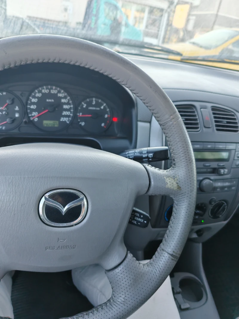 Mazda Premacy 2.0D, снимка 3 - Автомобили и джипове - 52817652