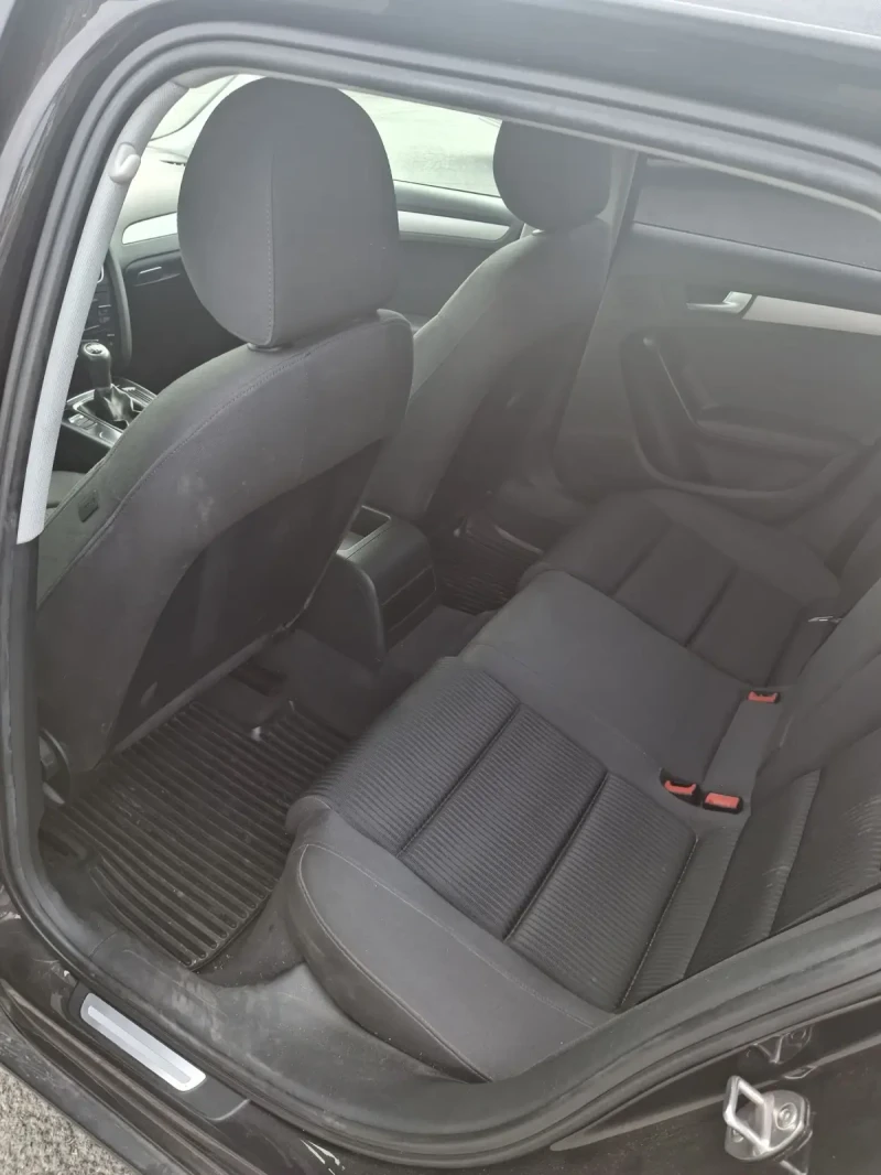 Audi A4, снимка 4 - Автомобили и джипове - 52851884