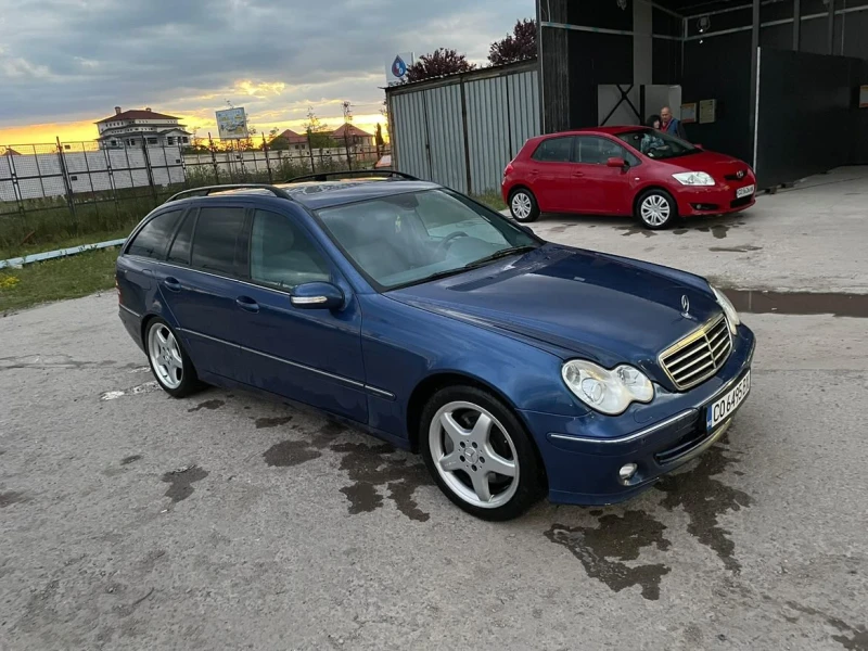 Mercedes-Benz C 320 Facelift, снимка 11 - Автомобили и джипове - 53114829
