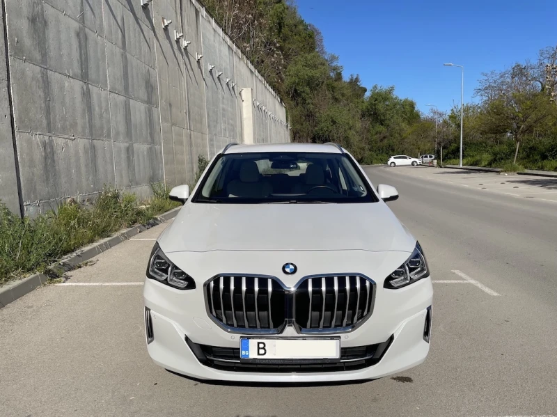BMW 2 Active Tourer Линия Luxury, снимка 2 - Автомобили и джипове - 53148049
