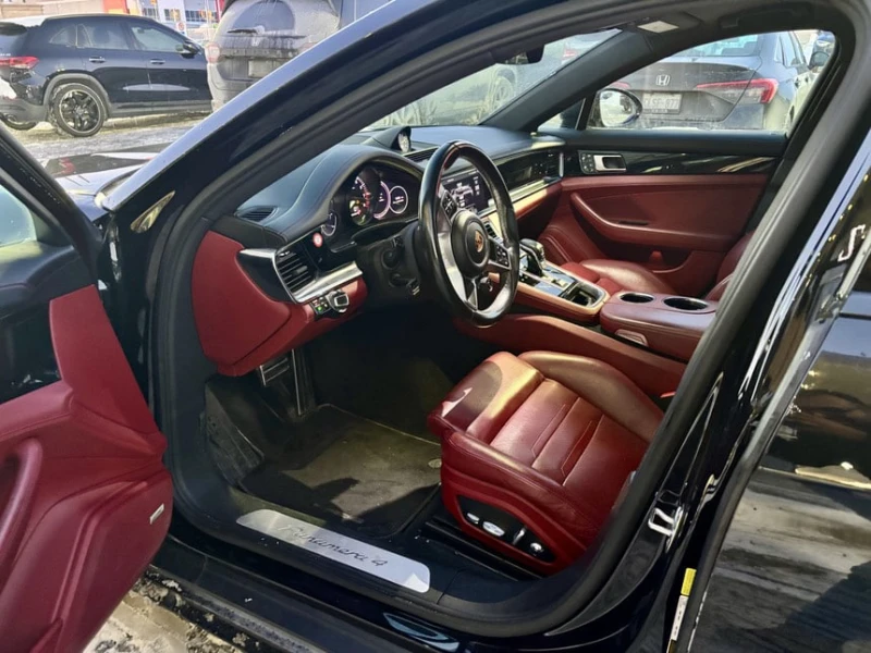 Porsche Panamera * АВТО КРЕДИТ* ЦЕНА ДО БГ * СЕРВИЗНА ИСТОРИЯ * , снимка 7 - Автомобили и джипове - 53496749
