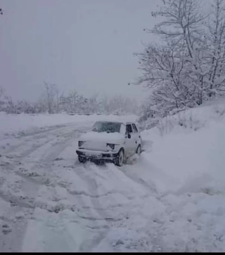 Fiat 126, снимка 3 - Автомобили и джипове - 47330254