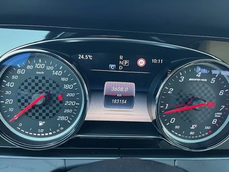 Mercedes-Benz E 43 AMG 4 MATIC - изображение 9
