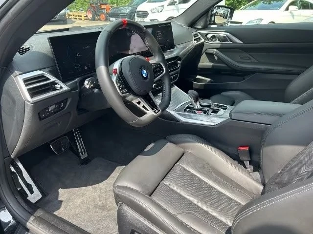 BMW M4 COMPETITION/INDIVIDUAL/360/HUD/LED/HARMAN KARDON, снимка 6 - Автомобили и джипове - 55979011