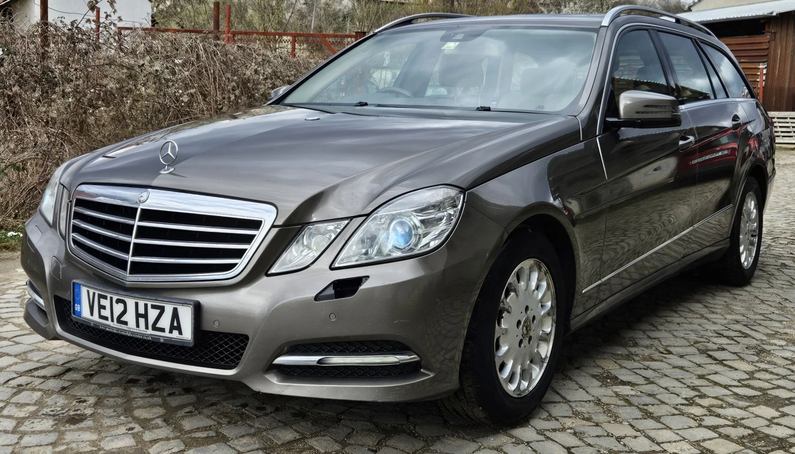 Mercedes-Benz E 250 Ксенон, снимка 1