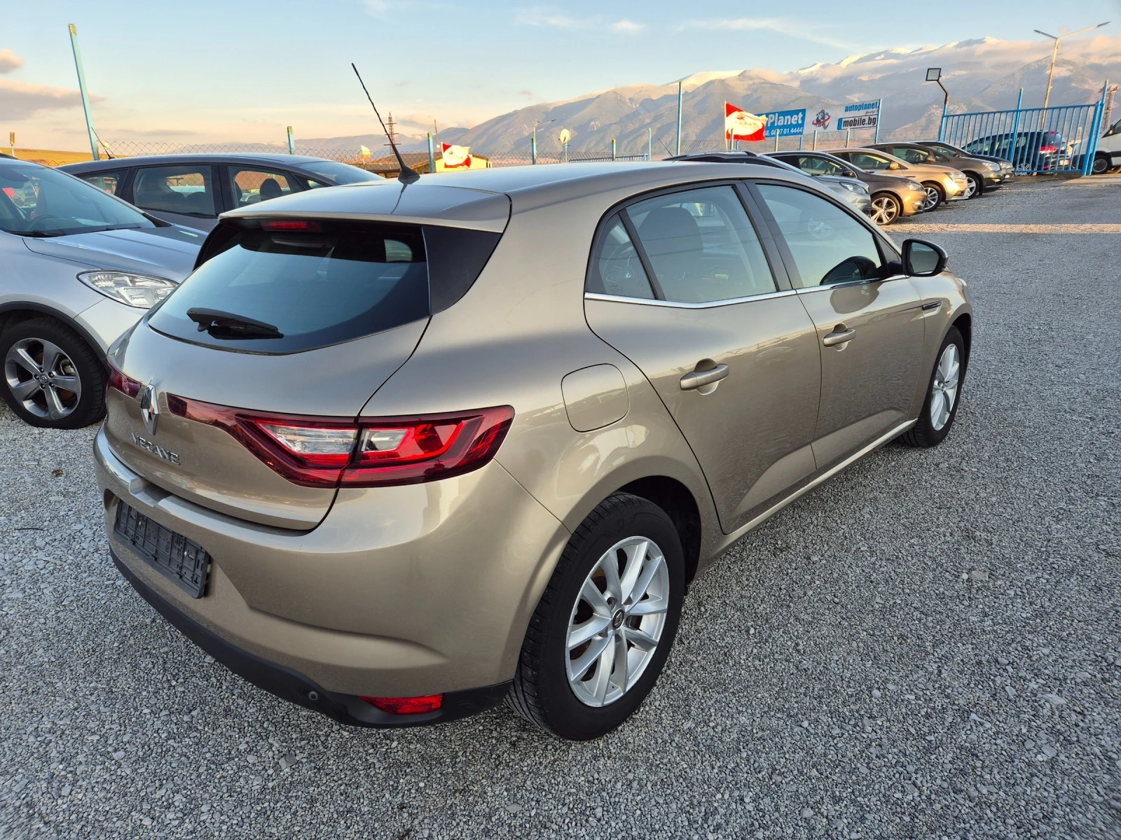 Renault Megane 1.5 DCI - изображение 4