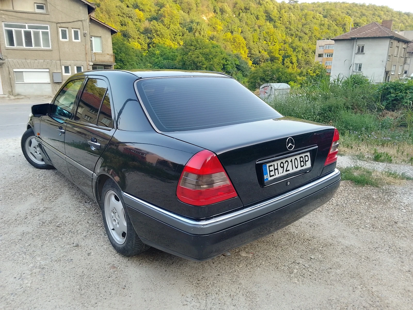 Mercedes-Benz C 180  - изображение 6