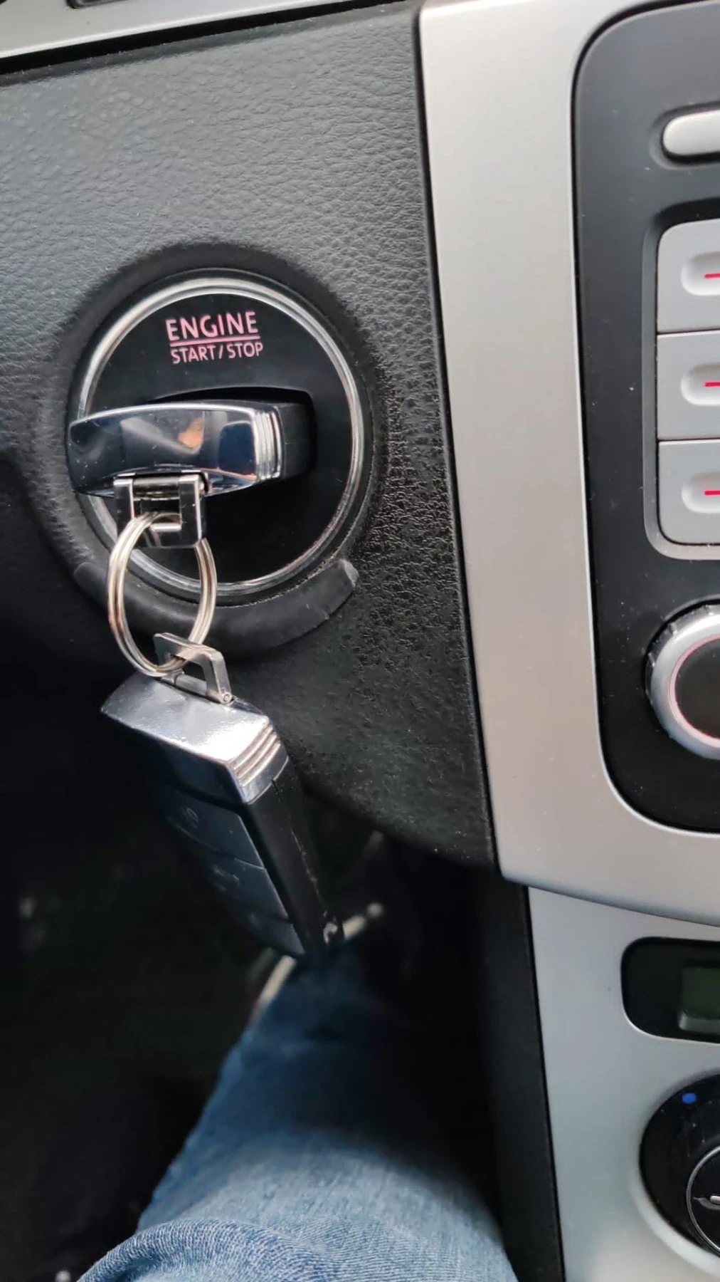 VW Passat 2.0 TDI 8V BMP - 2008г. Обслужен | Mobile.bg — изображение 17