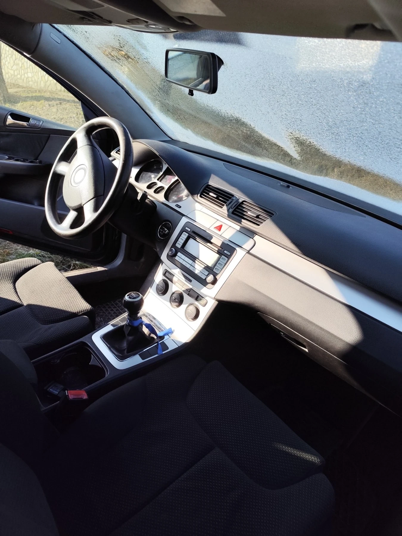 VW Passat 2.0 TDI 8V BMP - 2008г. Обслужен | Mobile.bg — изображение 11