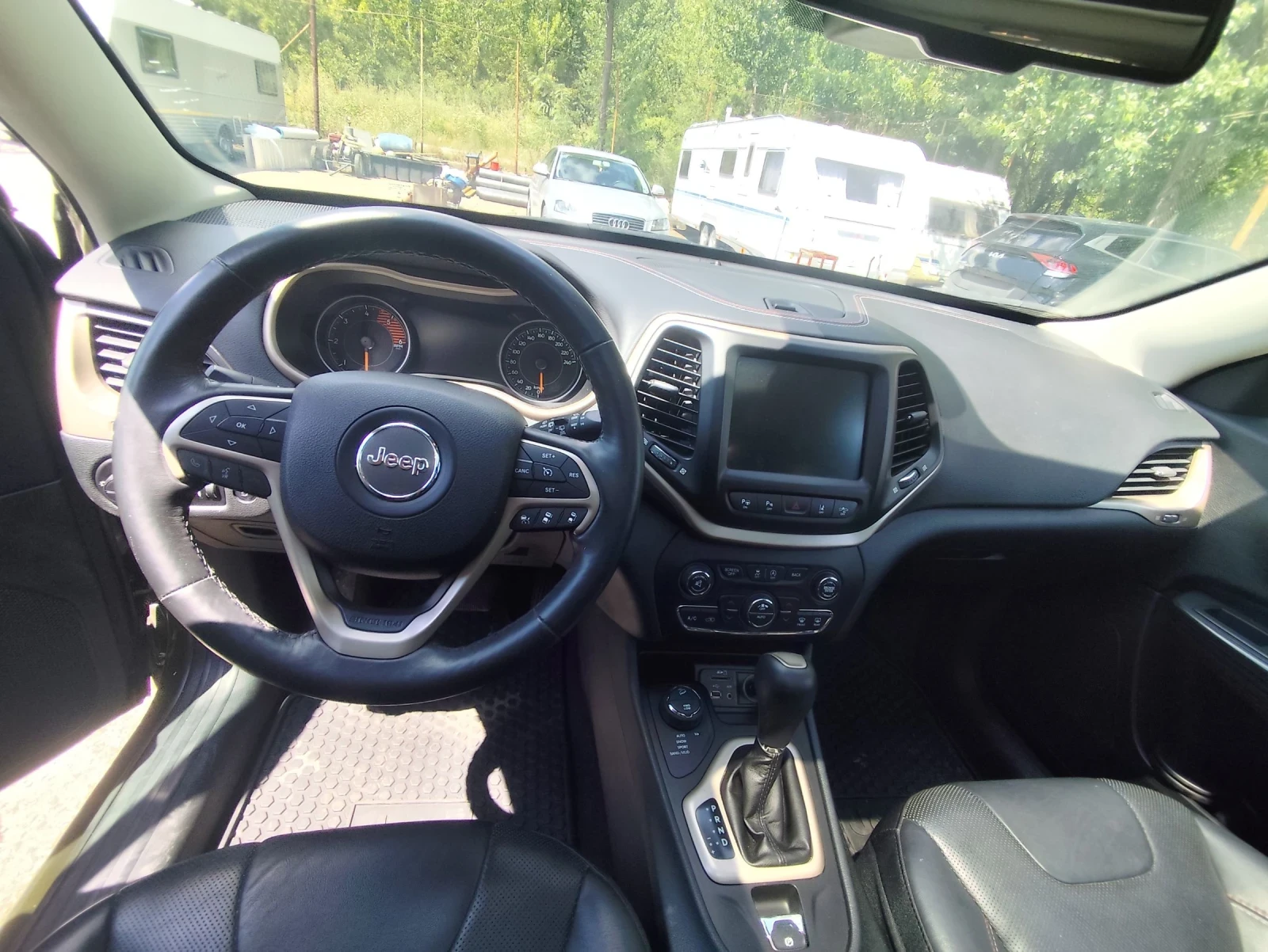 Jeep Cherokee 2.2TD-115х.км!!! - изображение 3