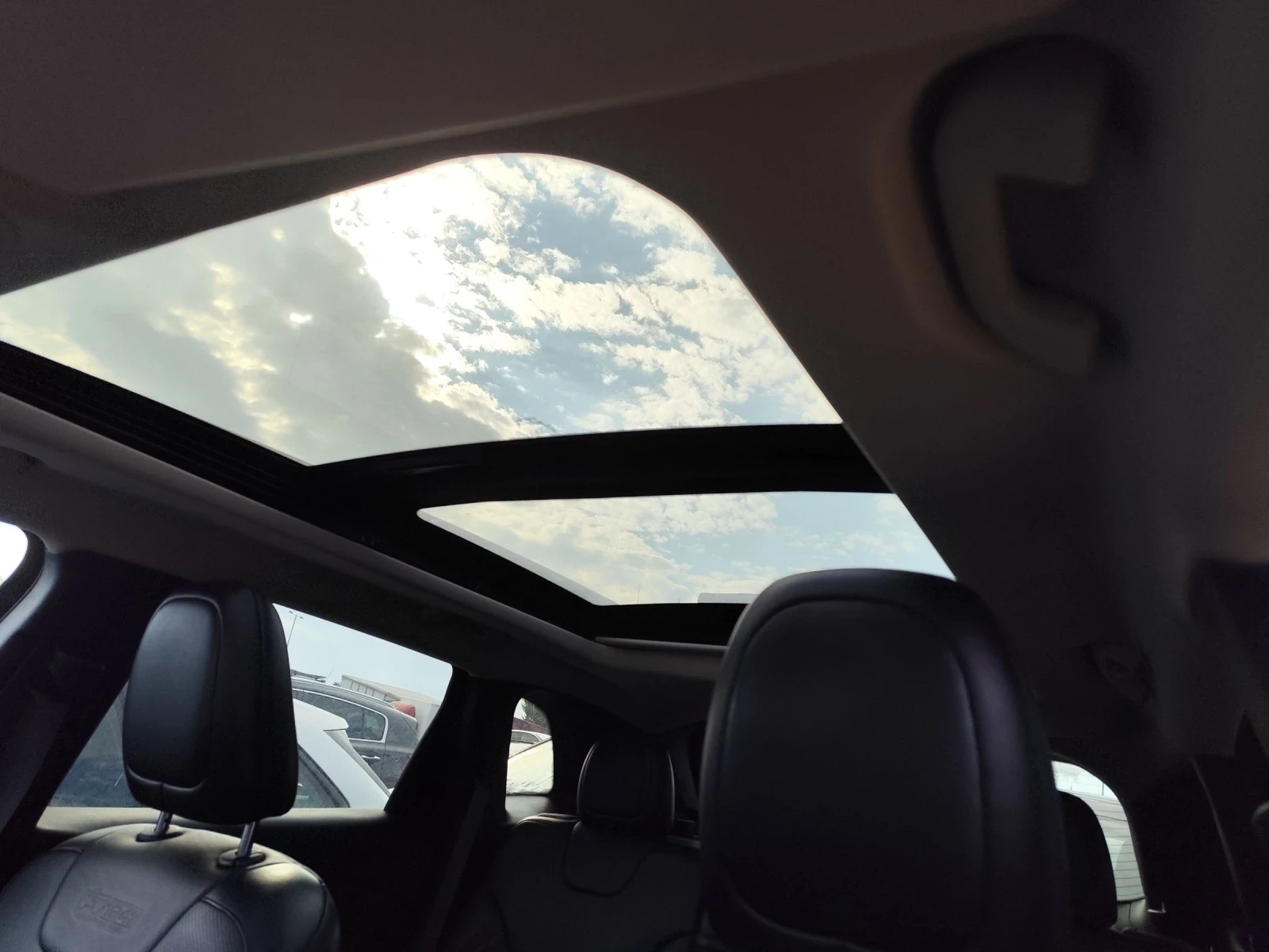 Jeep Cherokee 2.2TD-115�.��!!! | Mobile.bg � ����������� 16