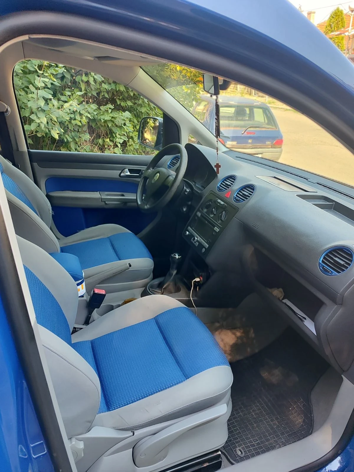 VW Caddy  - изображение 7