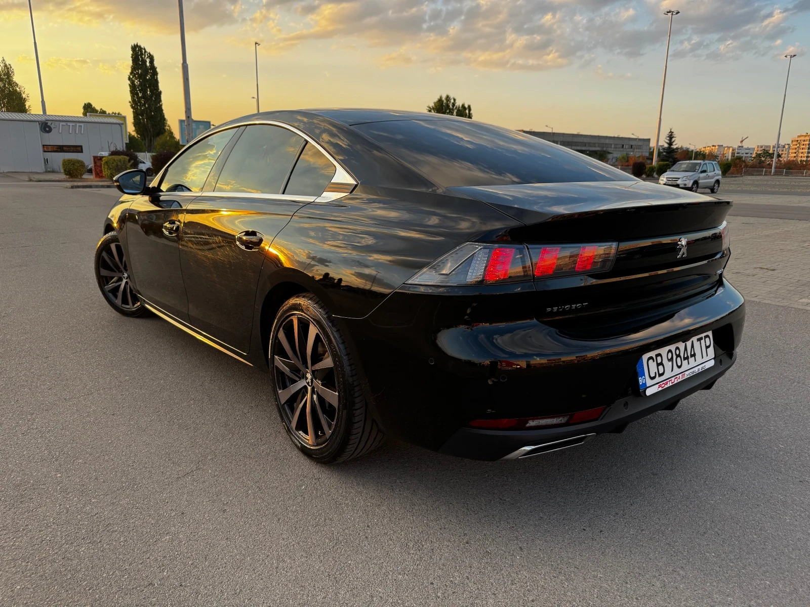 Peugeot 508  Allure    Панорамен таван   Сервизна история - изображение 5