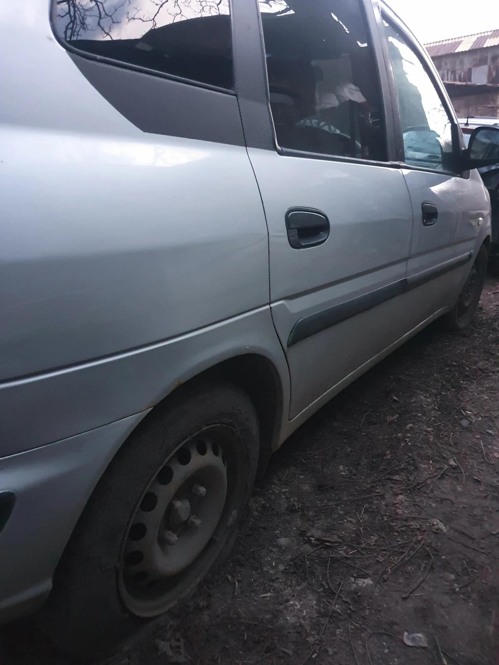 Hyundai Matrix 1.6 газ/бензин , снимка 3 - Автомобили и джипове - 53671274