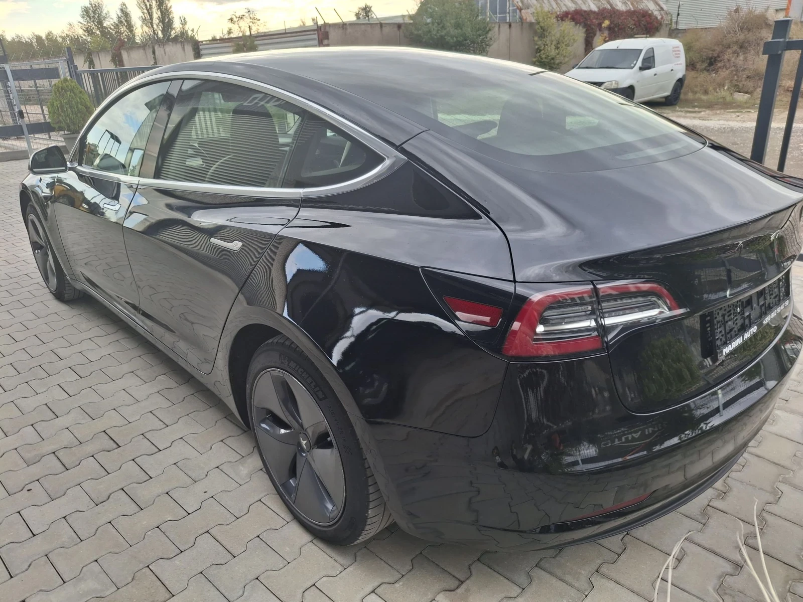 Tesla Model 3 DualMotor* * LongRange* * Premium - изображение 5