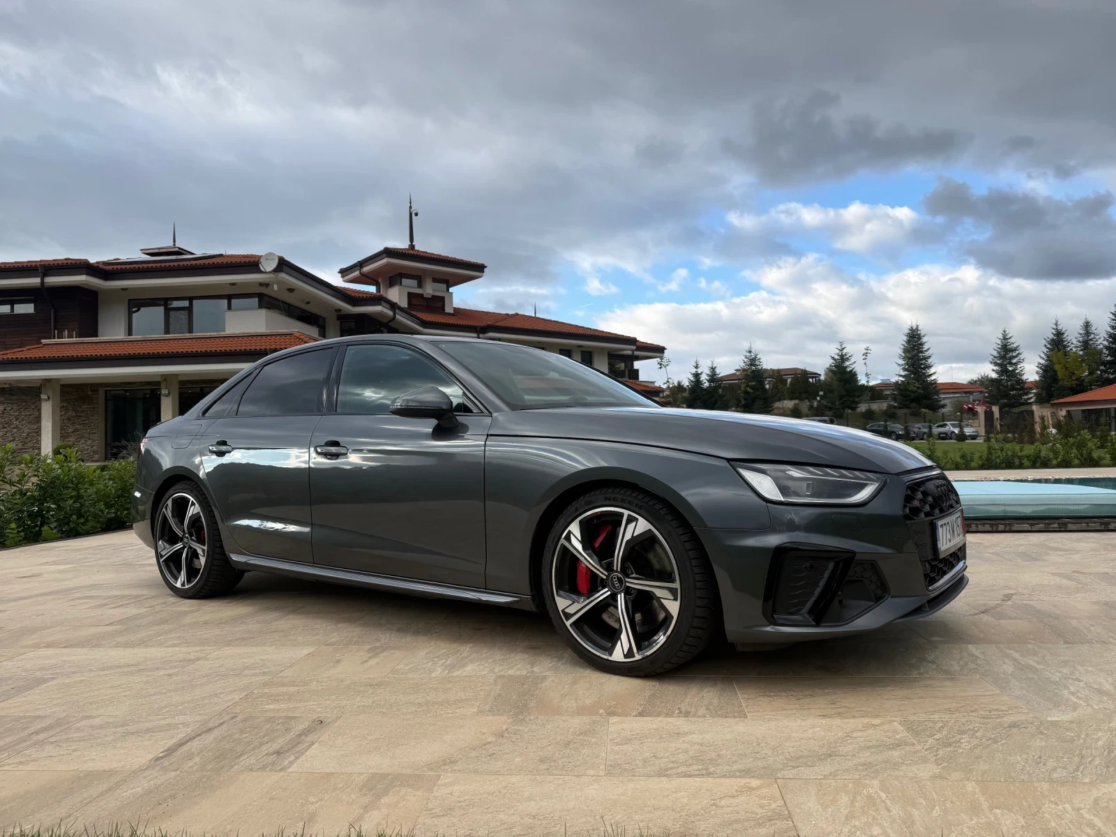 Audi S4  - изображение 5