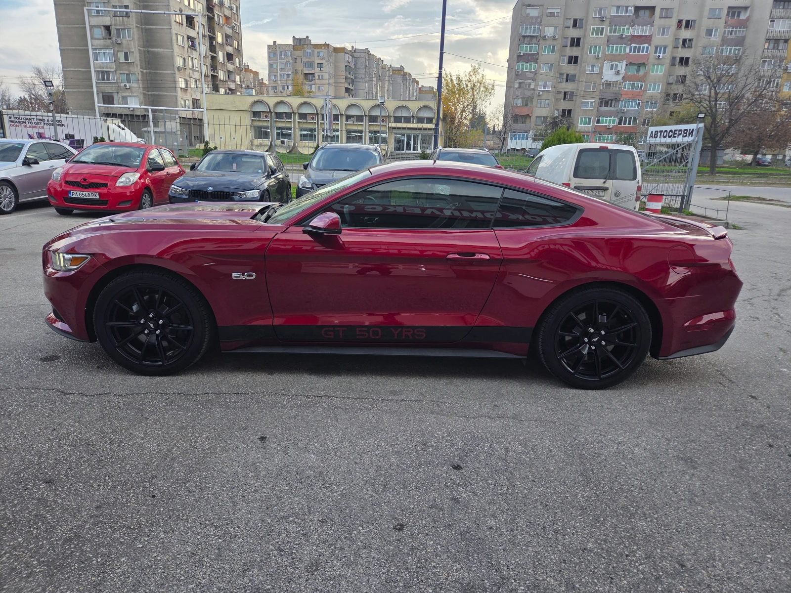 Ford Mustang 5.0 GT/50 YEARS EDITION - изображение 2